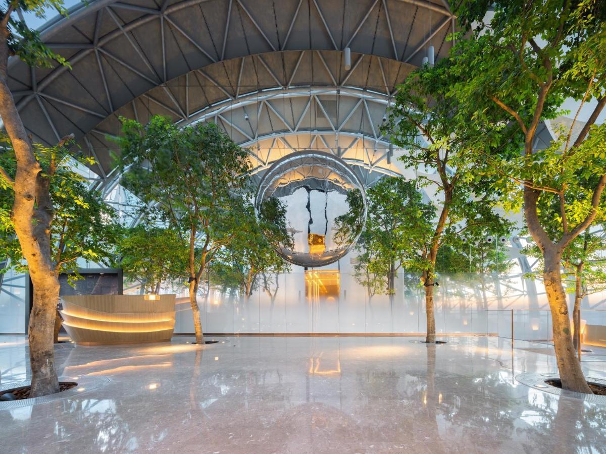 Intercontinental Chongqing Raffles City By Ihg Exterior photo